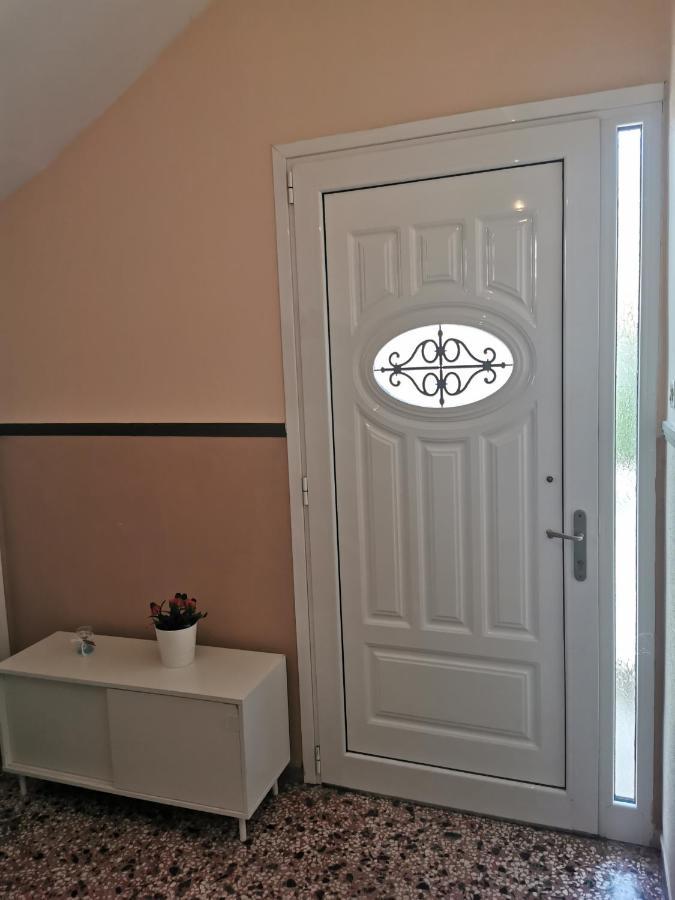 דירות סטאברוס Evangelias House! מראה חיצוני תמונה